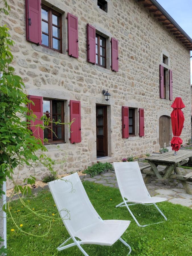 Se Reconnecter A La Nature Au Gite 3 Etoiles De Montager A Saint Andre De Chalencon Экстерьер фото